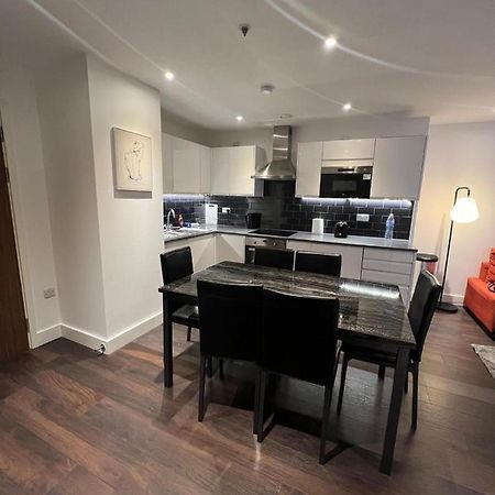 Spacious Sleep 7 Flat 20 Mins Central London Bp65 Luaran gambar
