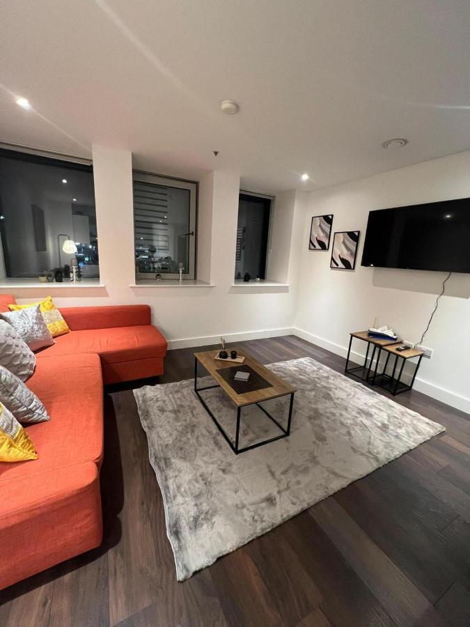Spacious Sleep 7 Flat 20 Mins Central London Bp65 Luaran gambar