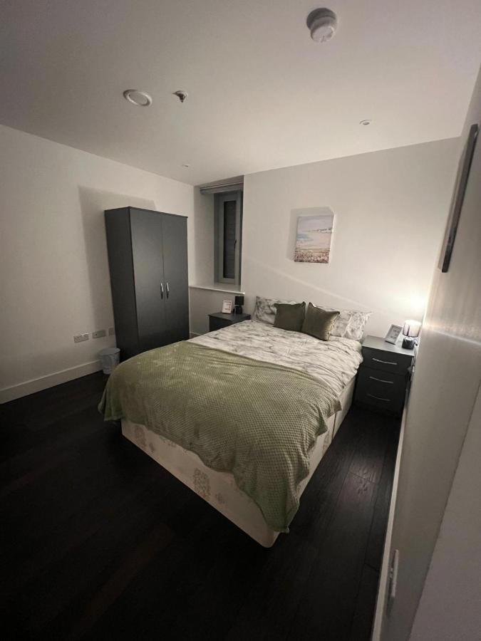 Spacious Sleep 7 Flat 20 Mins Central London Bp65 Luaran gambar