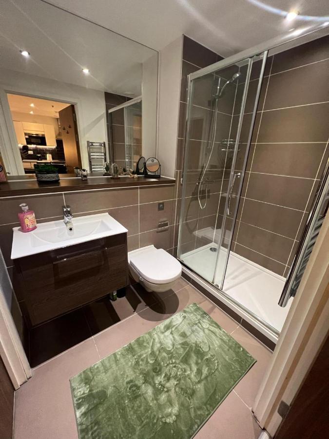 Spacious Sleep 7 Flat 20 Mins Central London Bp65 Luaran gambar